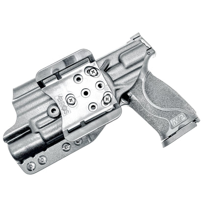 OWB (Outside Waistband) Holster for Smith & Wesson M&P 4.25" M2.0 equipped with Surefire X300 weapon light. Available for right- & left-handed shooters.