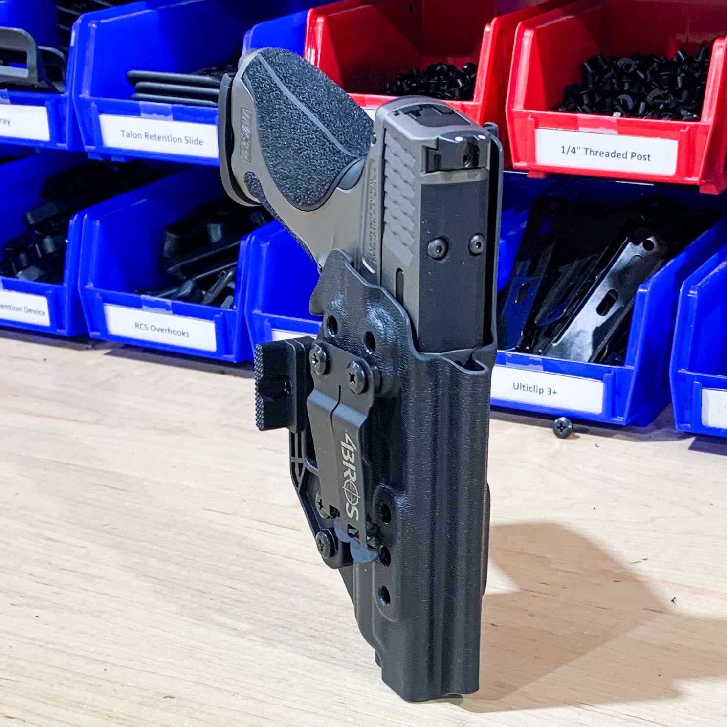 For the best IWB AIWB Inside Waistband, Kydex Taco Style Holster for the Smith and Wesson S&W M&P 9 M2.0 METAL 4" pistol shop Four Brothers 4BROS Holsters. 