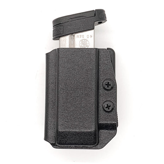 For the best, most comfortable, and rugged Kydex OWB Outside Waistband magazine pouch for Smith & Wesson M&P 9mm & 40 shop Four Brothers 4BROS Holsters.  