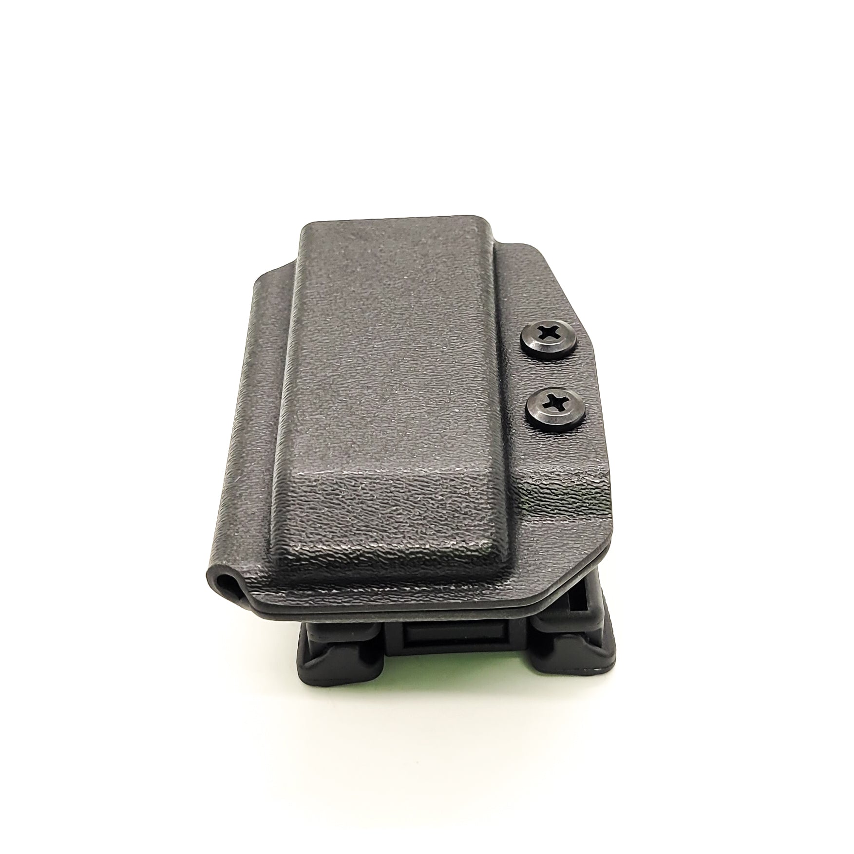 For the best, most comfortable, and rugged Kydex OWB Outside Waistband magazine pouch for Smith & Wesson M&P 9mm & 40 shop Four Brothers 4BROS Holsters.  