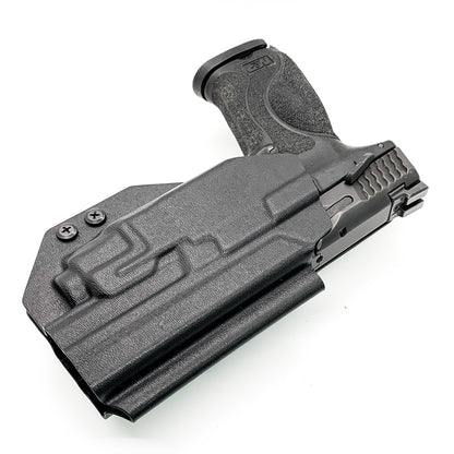 For the best Outside Waistband OWB Holster for the Smith & Wesson M&P M2.0 9mm 4.25"  pistol & Streamlight TLR-8 or TLR-8A, shop Four Brothers 4BROS Holsters.
