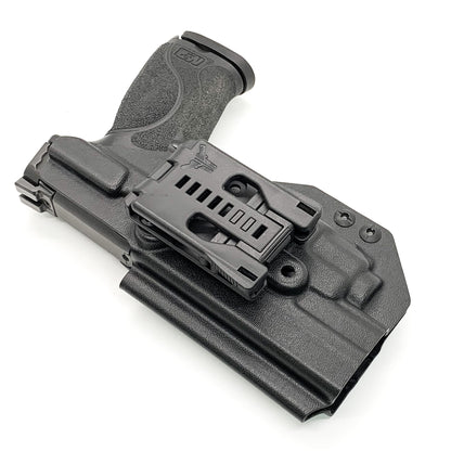For the best Outside Waistband OWB Holster for the Smith & Wesson M&P M2.0 9mm 4.25"  pistol & Streamlight TLR-8 or TLR-8A, shop Four Brothers 4BROS Holsters.