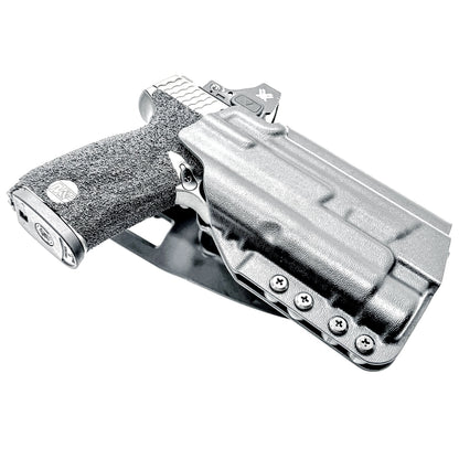 For the best Outside Waistband Smith & Wesson M&P M2.0 4.625" pistol & Streamlight TLR-1 HL Duty & Competition Style Holster, shop Four Brothers Holsters. 