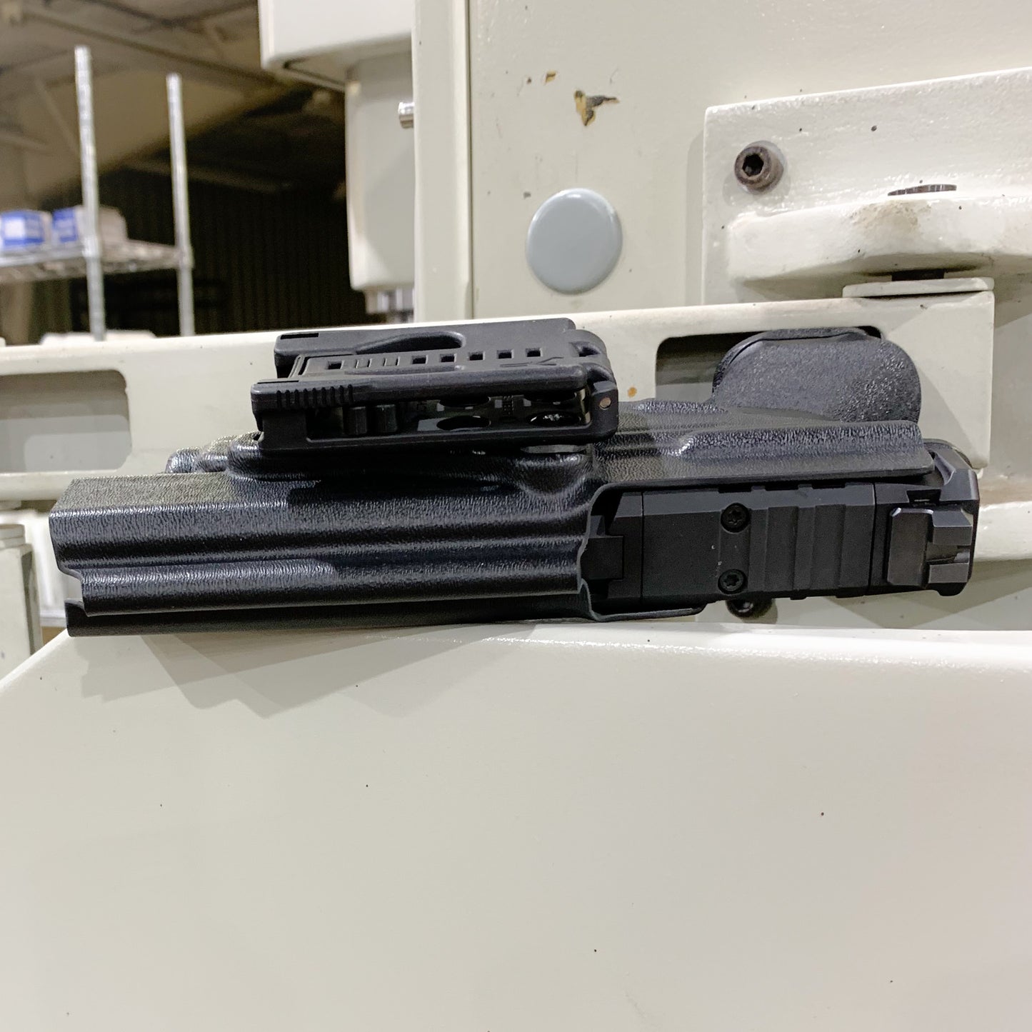 For the best Outside Waistband OWB Holster for the Springfield Armory Echelon & Streamlight TLR-7X, TLR-7 X, & TLR-7 A, shop Four Brothers 4BROS holsters. 