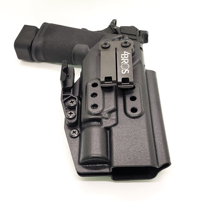 For the best IWB Kydex Inside Waistband Holster for the Springfield Armory 1911 DS Prodigy 5" & 4.25" & Surefire X300U A or B shop Four Brothers Holsters. 