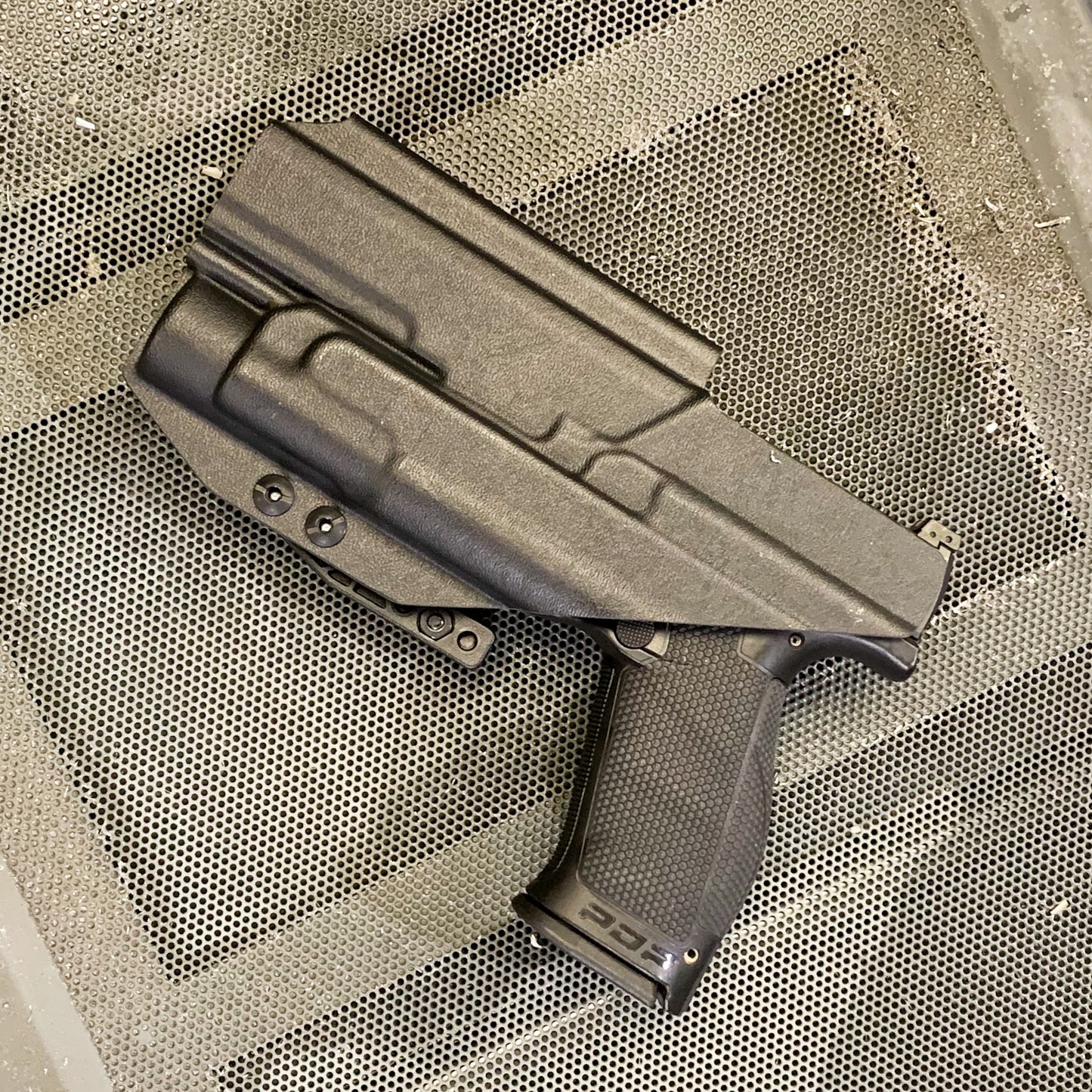 For the best Inside Waistband IWB AIWB Holster for the Walther PDP 5" Full-Size pistol with the Streamlight TLR-1 or TLR-1HL shop Four Brothers Holsters. 