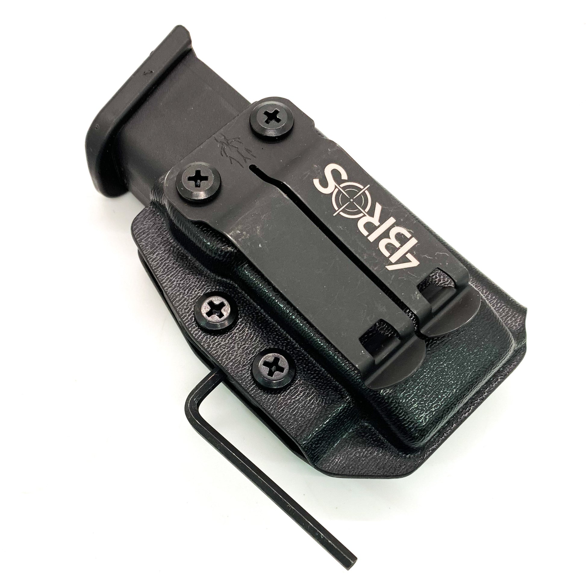 For the best, Inside Waistband IWB AIWB Glock 17, 17L, 19, 22, 23, 26, 27, 34, 35, 45, 31, 32, 33 magazine carrier, holster, & pouch for the Sig P320, P365, P365XL, .357 Sig, 9mm & 40 Walther, Smith & Wesson, Arex, H&K, and 509, 509T, LS EDGE FN magazines, shop Four Brothers Holsters. 4BROS, Made in the USA
