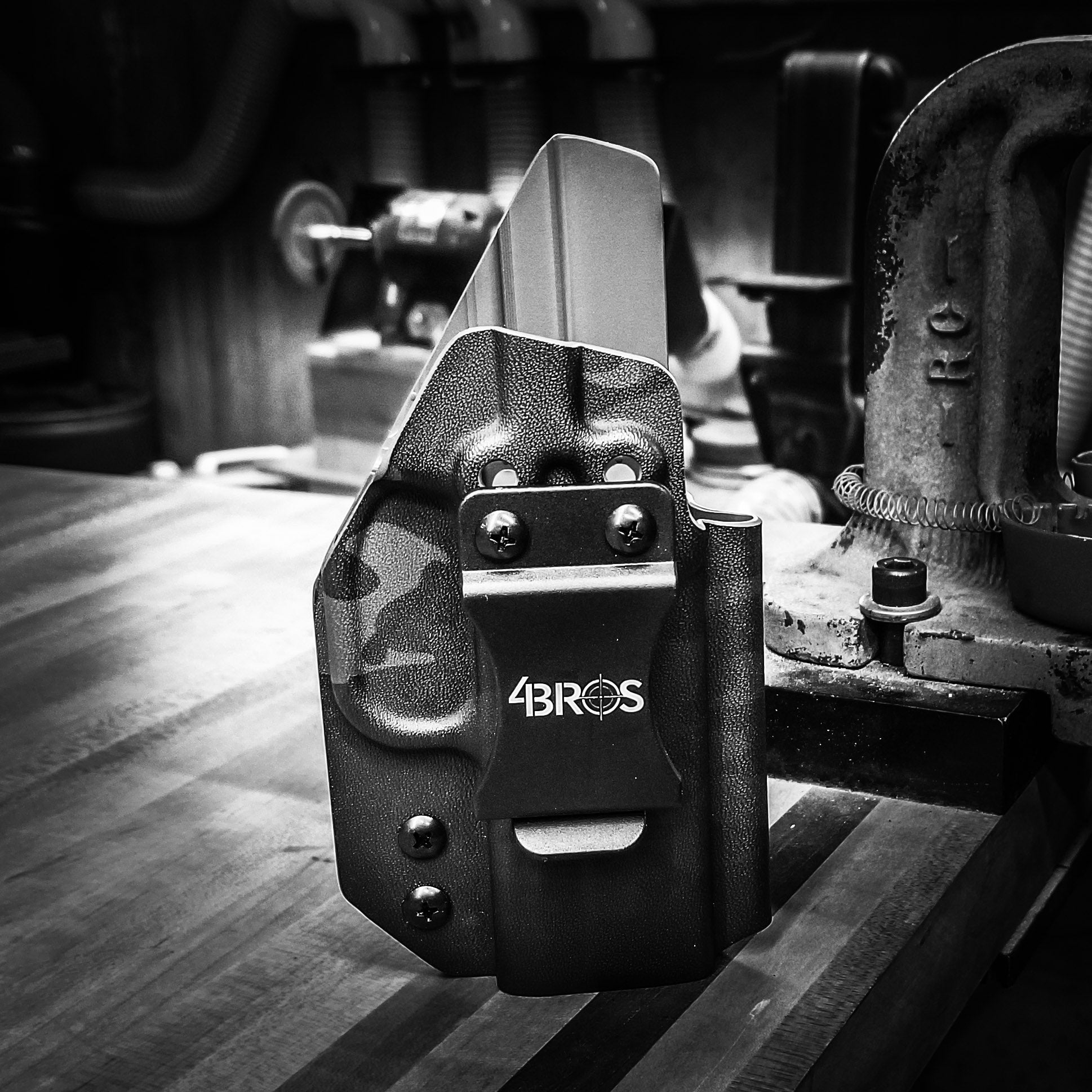 For the best IWB Kydex Inside Waistband Holster for the FN 509 Compact handgun, shop Four Brothers 4BROS Holsters.  Our holsters are proudly made in the USA.  