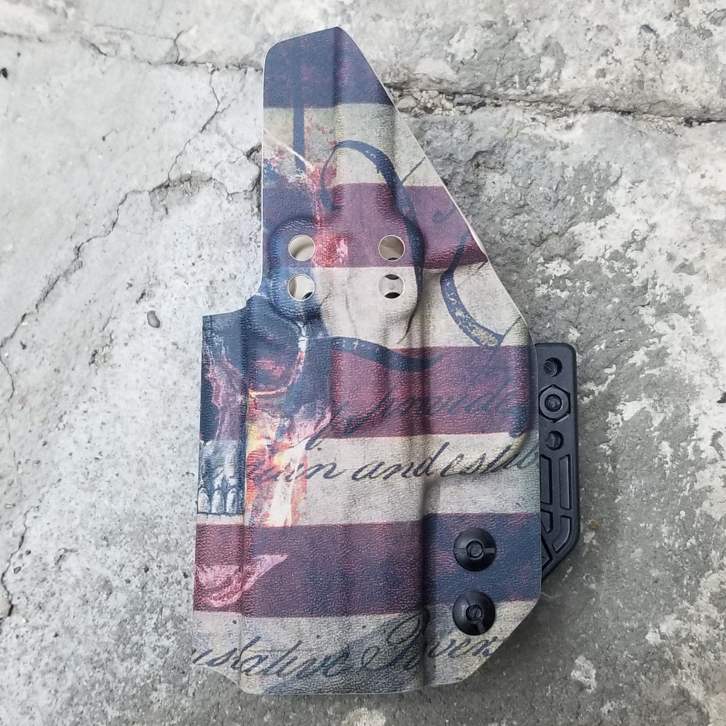 For the best IWB Kydex Inside Waistband Holster for the FN 509 Compact handgun, shop Four Brothers 4BROS Holsters.  Our holsters are proudly made in the USA.  