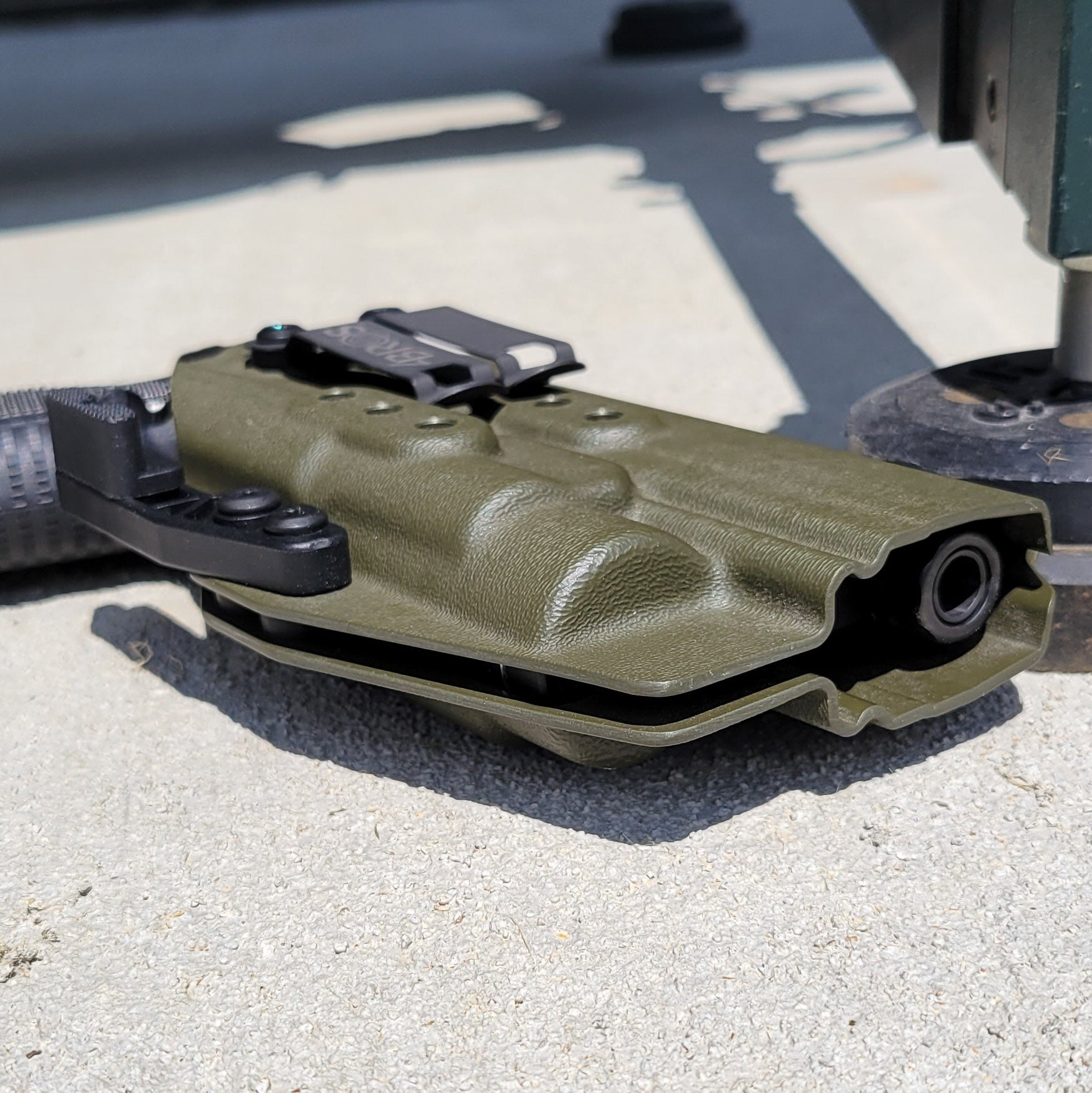 For the best IWB Inside Waistband Holster for the FN 509 LS Edge, 509 Full Size & Tactical with Apex 5" Slide & Streamlight TLR-1 shop Four Brothers Holsters.