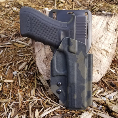 For the best, taco style Outside Waistband OWB Glock 17, 22, 19, 19x, 45 and 23 Duty & Competition Style Kydex Holster, shop Four Brothers 4BROS Holsters.