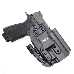 Inside Waistband Holster designed to fit the Sig Sauer P320 Compact, Carry and M18 pistols with the Streamlight TLR-7 or TLR-7A light and Align Tactical Thumb Rest Takedown lever mounted to the pistol. The holster retention is on the light itself and not the pistol, which means the holster will not work without the light mounted on the firearm.