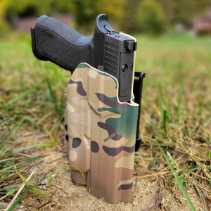 Outside Waistband Taco Style Kydex Holster designed to fit the Sig Sauer P320-XTEN with the Streamlight TLR-1 or TLR-1 HL attached to the pistol. Open Muzzle, Full Sweat Guard, Adjustable Retention. Profile cut to allow red dot sights optics on the pistol. Made in the USA. P 320 XTen X Ten X10 X 10 10MM