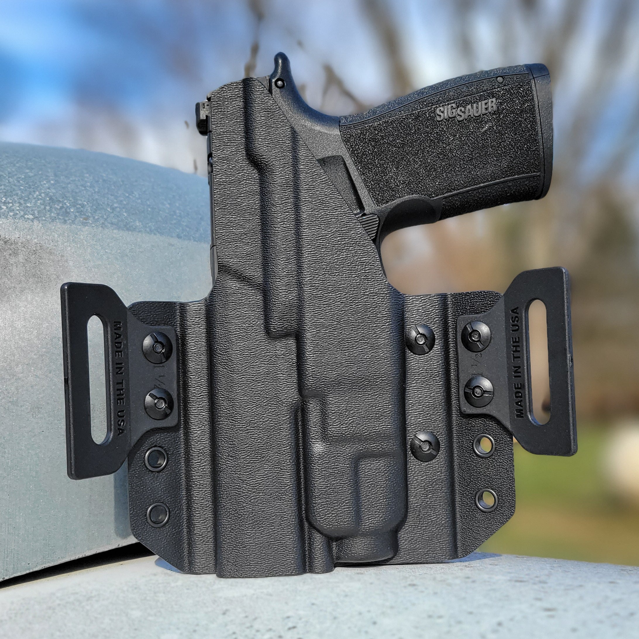 Our Outside Waistband Kydex Pancake holster for the Sig Sauer P365-XMACRO with the Streamlight TLR-7 and TLR-7A is vacuum formed with a precision machined mold designed from the firearm and light combination.  Open Muzzle, Full Sweat Guard, Adjustable retention, Optic, and Red Dot ready. Made in USA. P365 P 365 X MACRO