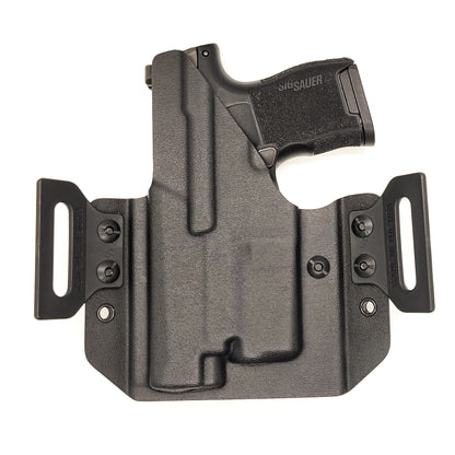 Pancake style outside waistband holster designed to fit the Sig Sauer P365, P365 SAS, and P365XL pistols with the Streamlight light TLR-6. Made in the USA