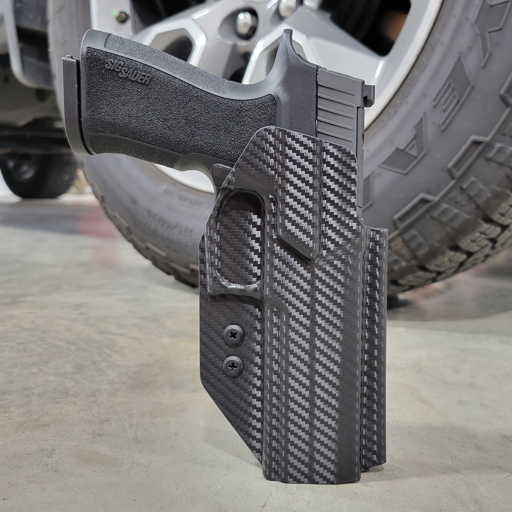 For the best, Outside Waistband OWB Kydex Holster for the Sig Sauer P320-XTEN 10MM handgun, shop Four Brothers 4BROS Holsters.  Proudly made in the USA.