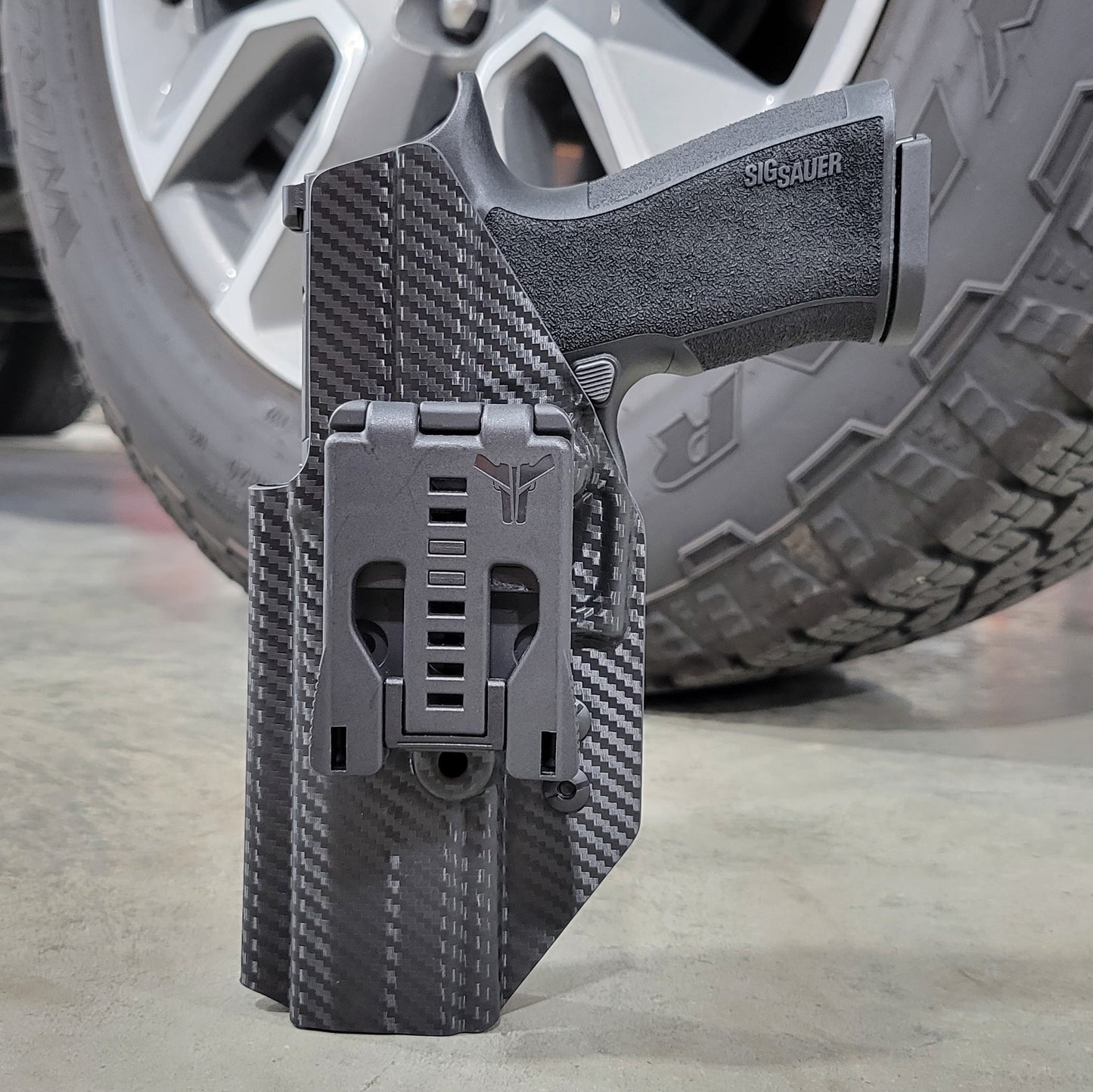 For the best, Outside Waistband OWB Kydex Holster for the Sig Sauer P320-XTEN 10MM handgun, shop Four Brothers 4BROS Holsters.  Proudly made in the USA.