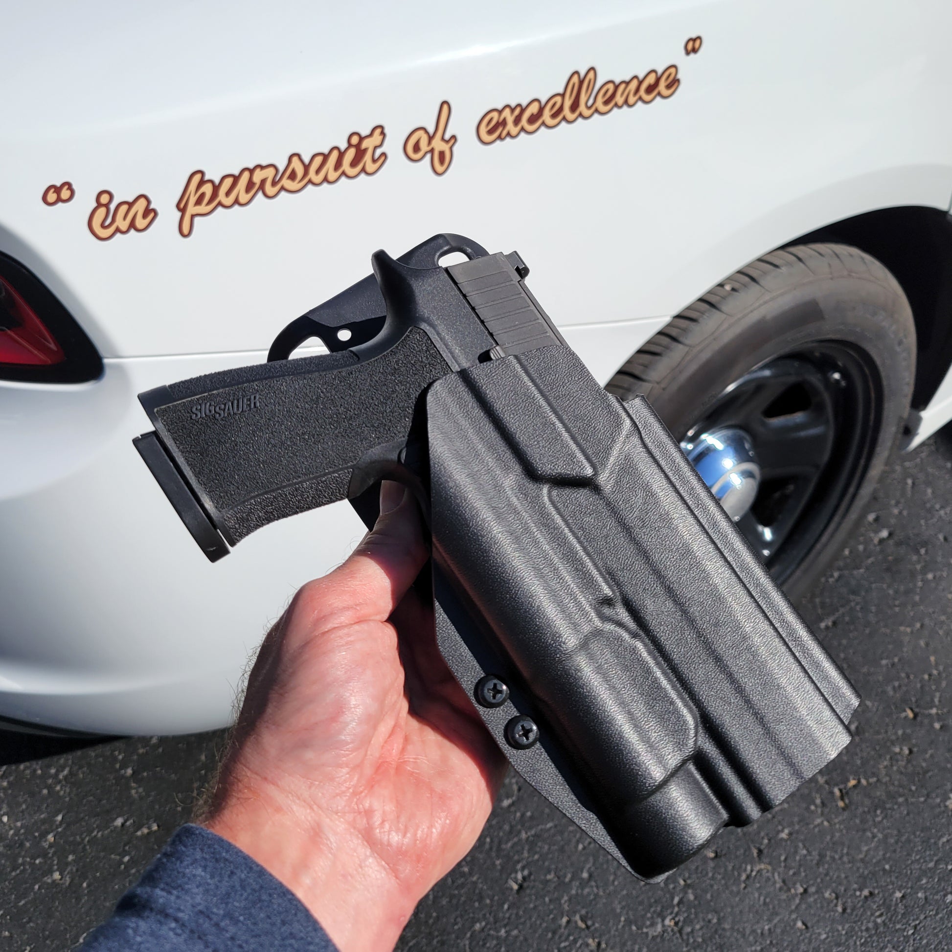 For the best, Outside Waistband OWB Sig Sauer P320-XTEN with the Streamlight TLR-1 or TLR-1 HL Duty & Competition Kydex Holster, shop Four Brothers Holsters. 