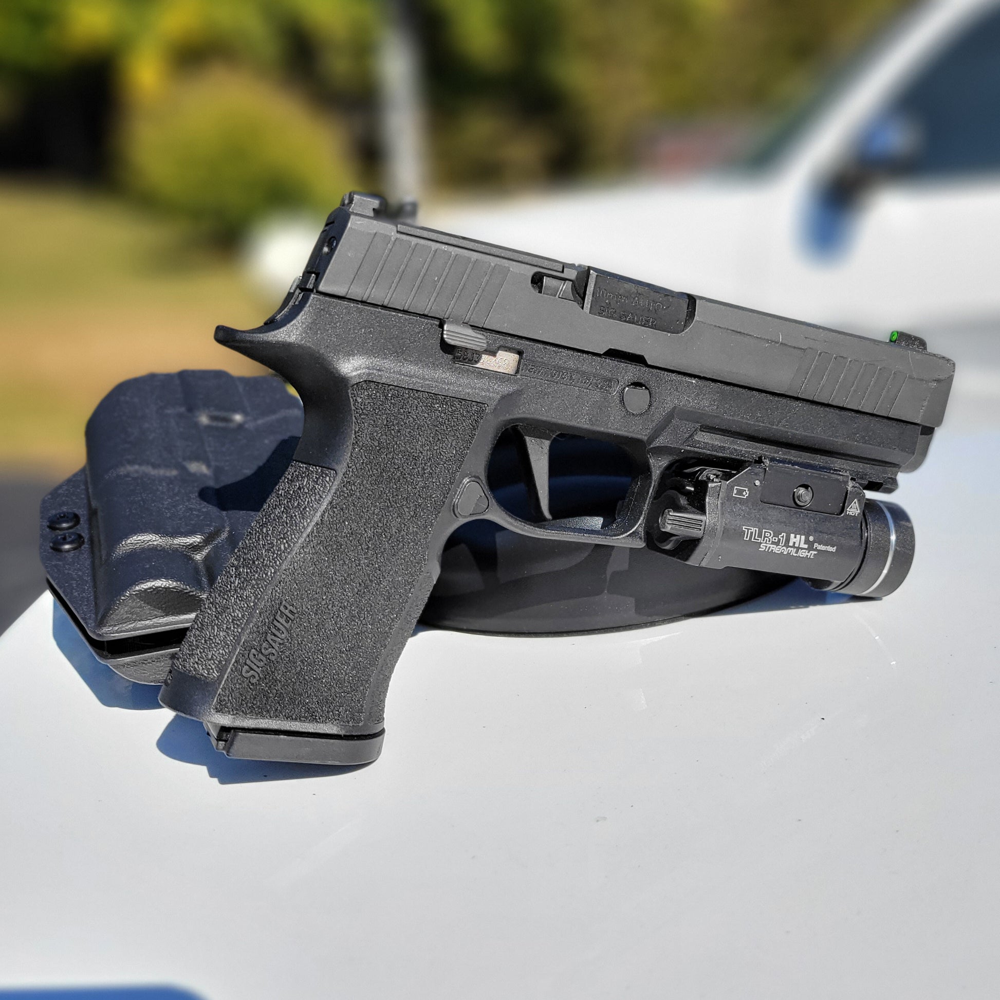 For the best, Outside Waistband OWB Sig Sauer P320-XTEN with the Streamlight TLR-1 or TLR-1 HL Duty & Competition Kydex Holster, shop Four Brothers Holsters. 