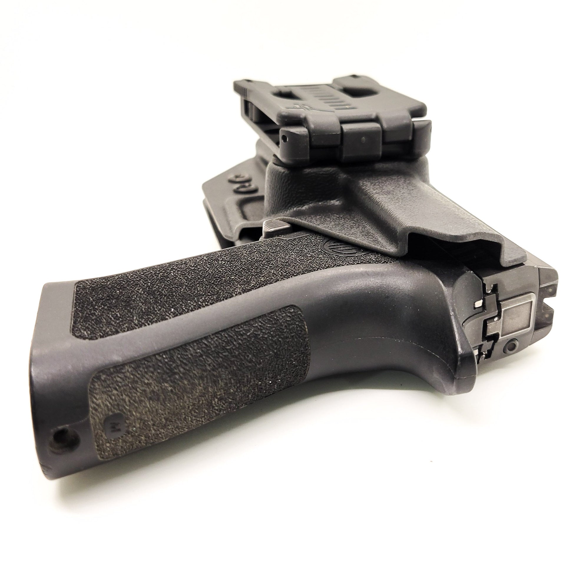 For the best Outside Waistband OWB Holster for the Sig Sauer P320 Carry, Compact, or M18 with the Align Tactical Thumb Rest shop Four Brothers 4BROS Holsters.