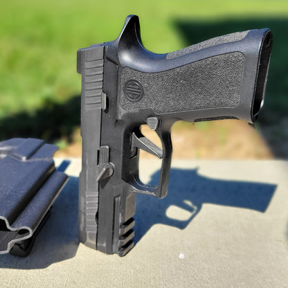 For the best Outside Waistband OWB Holster for the Sig Sauer P320 Carry, Compact, or M18 with the Align Tactical Thumb Rest shop Four Brothers 4BROS Holsters.