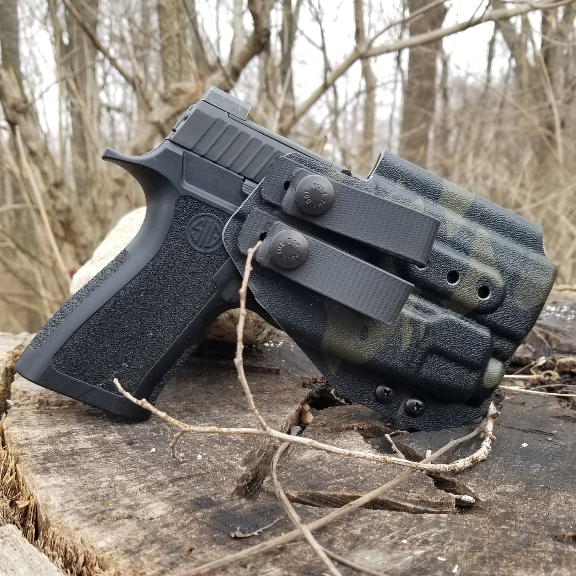 For the best Inside Waistband IWB AIWB Holster for the Sig Sauer P320 Compact, Carry or M18 pistols & Streamlight TLR-7 X or A, shop Four Brothers holsters.