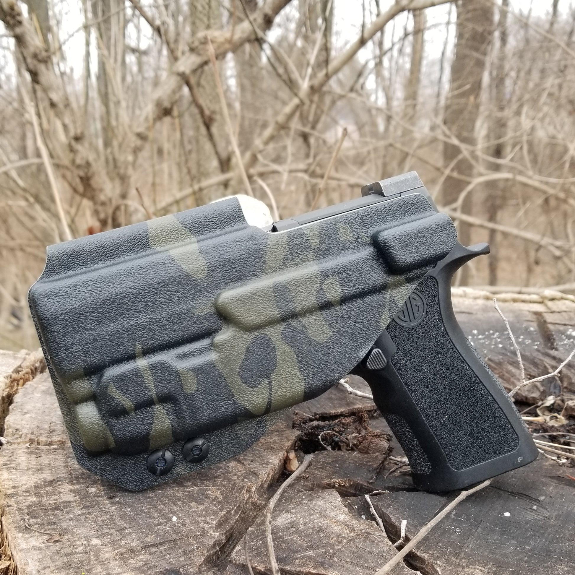 For the best Inside Waistband IWB AIWB Holster for the Sig Sauer P320 Compact, Carry or M18 pistols & Streamlight TLR-7 X or A, shop Four Brothers holsters.