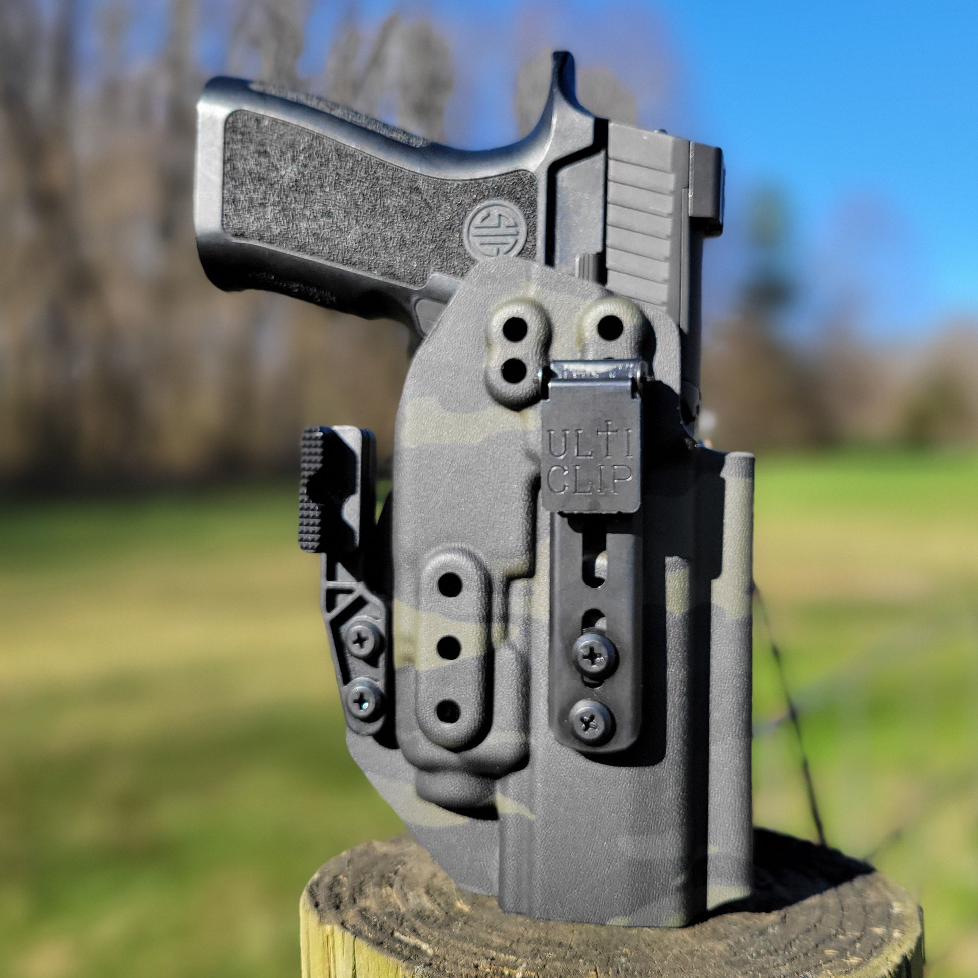 For the best, IWB holster for the Sig Sauer P320 Full Size, X5, & M17 with Streamlight TLR-7 X or A & Align Tactical Thumb Rest, shop Four Brothers holsters. 