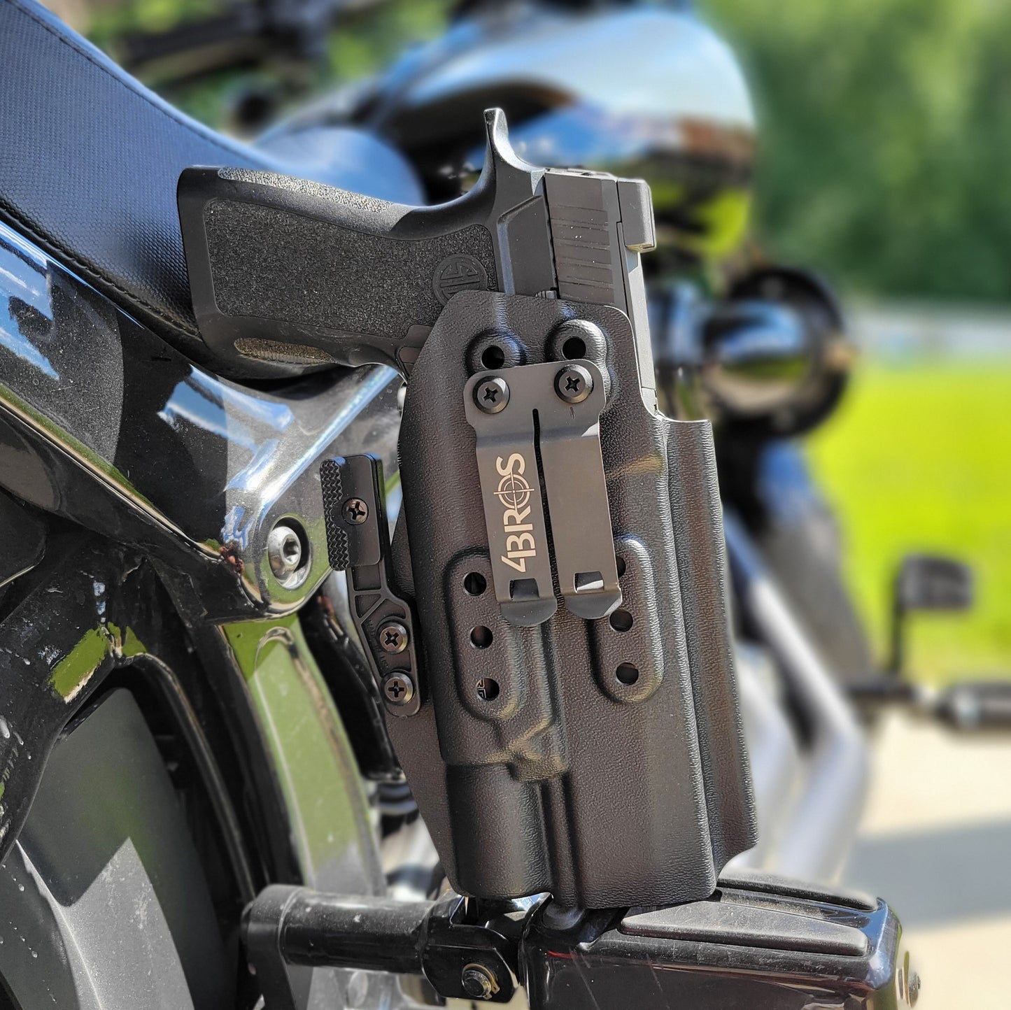 For the best Inside Waistband Holster for the Sig Sauer P320 Full Size & Carry pistols with the Surefire X300U-A or B & Gas Pedal shop Four Brothers Holsters.