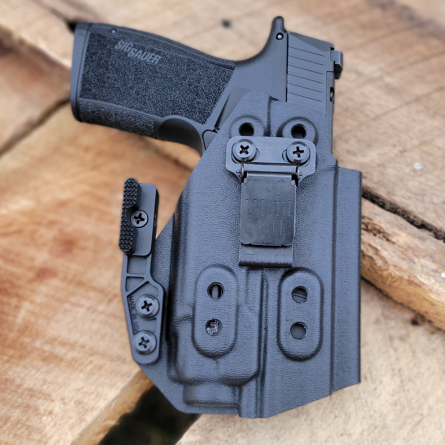 For the best IWB Kydex Inside Waistband Holster for the Sig Sauer P365-XMACRO, COMP, or TACOPS & Streamlight TLR-8 A G, shop Four Brothers 4BROS Holsters.  