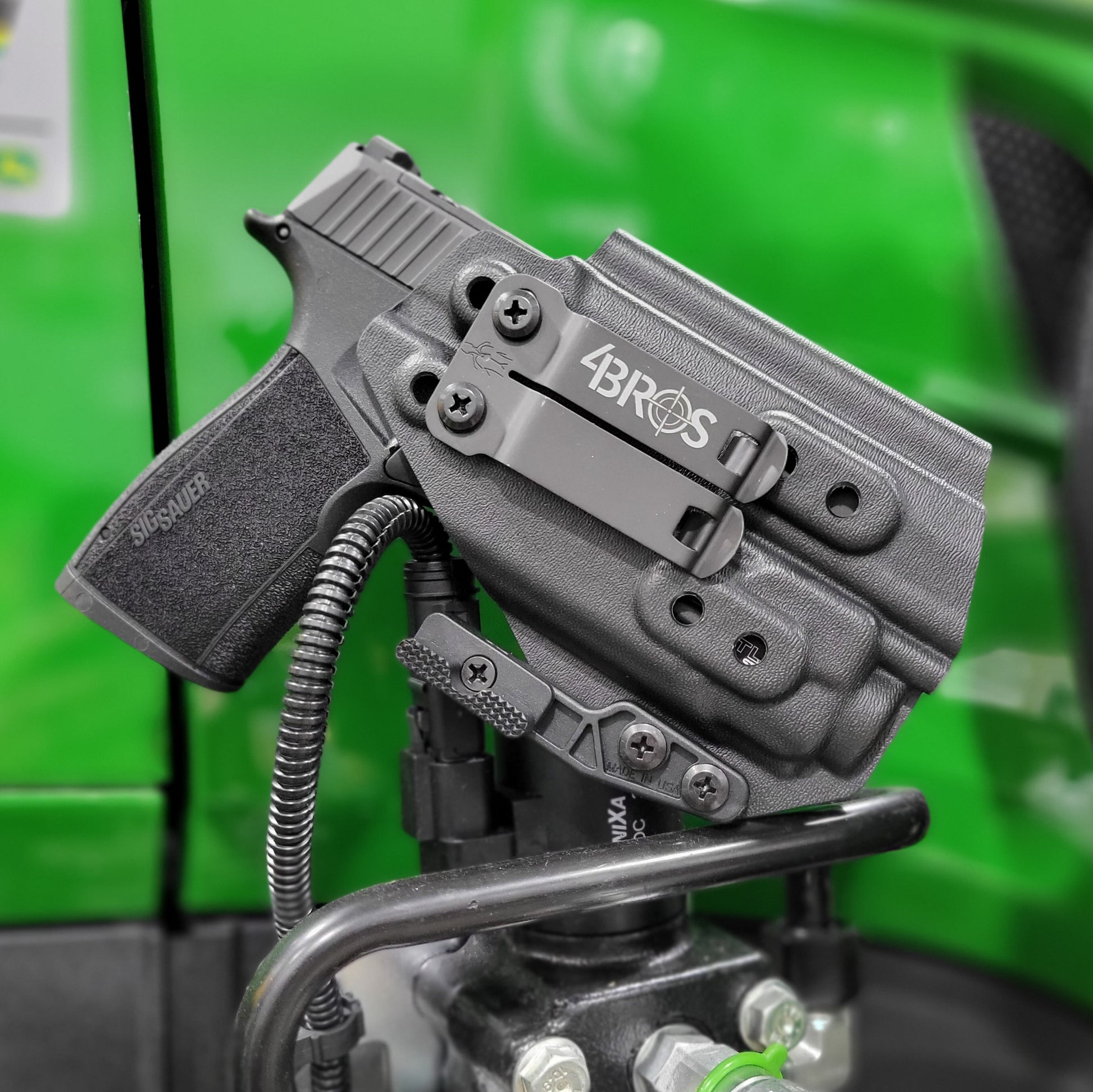 For the best IWB Kydex Inside Waistband Holster for the Sig Sauer P365-XMACRO, COMP, or TACOPS & Streamlight TLR-8 A G, shop Four Brothers 4BROS Holsters.  