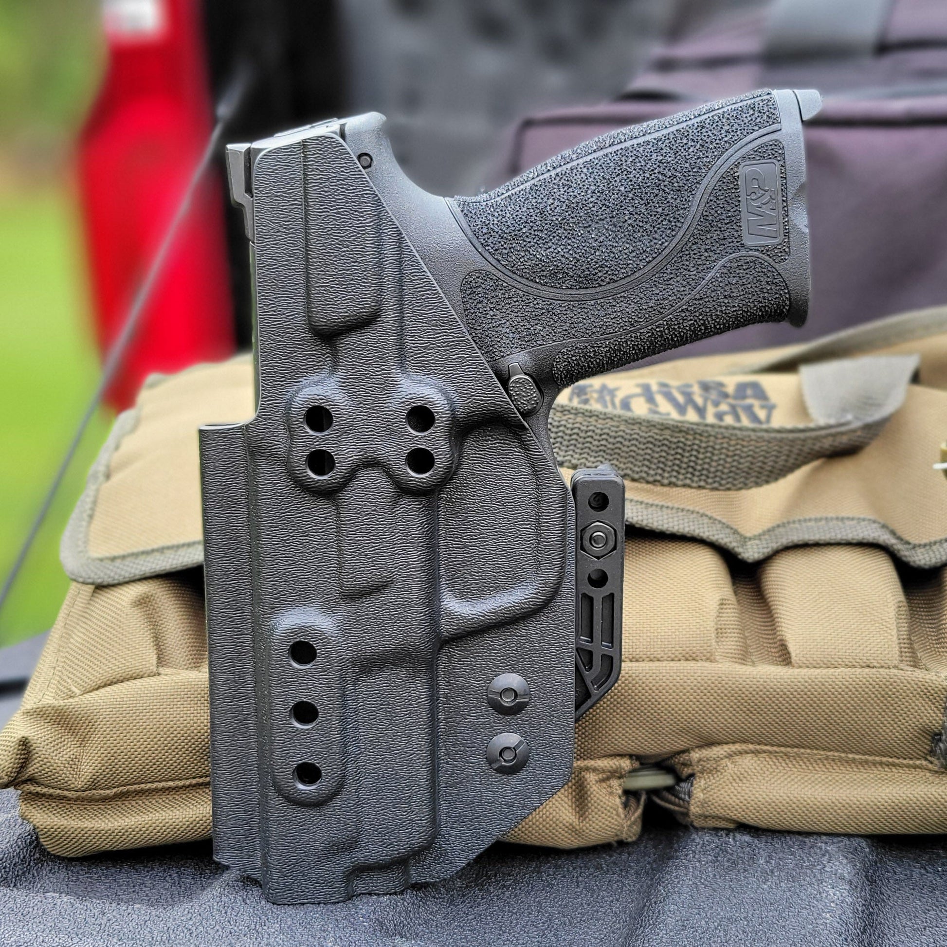 For the best IWB Inside Waistband Kydex  Holster for the Smith & Wesson M&P 10MM M2.0 4" pistol with or without a thumb safety, shop Four Brothers Holsters.