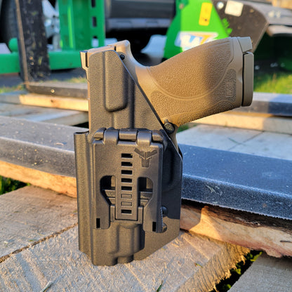 For the best Outside Waistband OWB Kydex Holster for the Smith and Wesson M&P 4.25”, 4", and 3.6 Full Size & Compact pistol, shop Four Brothers 4BROS Holsters.