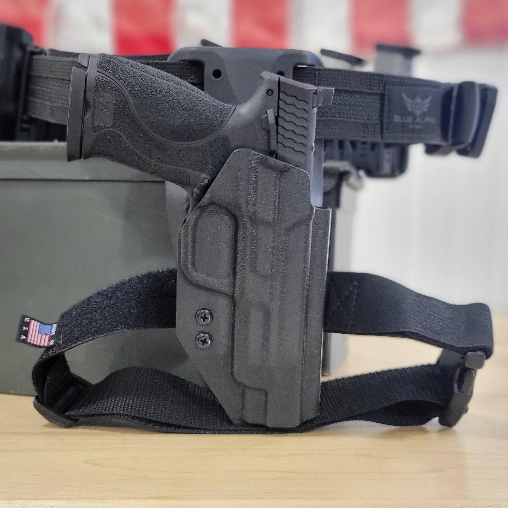 For the best OWB Smith and Wesson M&P 10MM M2.0 4" and 4.6" pistols with or without the thumb safety Duty & Competition Holster, shop Four Brothers Holsters. 